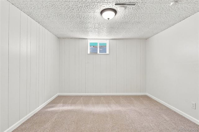 1760 W 55th Avenue, Denver, CO 80221