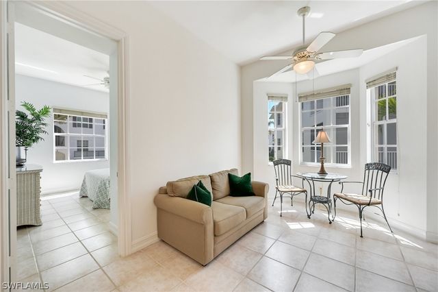 820 Bentwater CIR 101, Naples, FL 34108