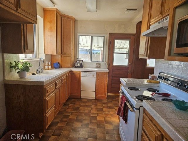 3503 Fidler, Long Beach, CA 90808