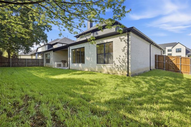 8544 Fresh Meadows Road, North Richland Hills, TX 76182