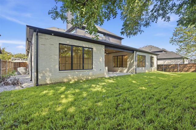8544 Fresh Meadows Road, North Richland Hills, TX 76182