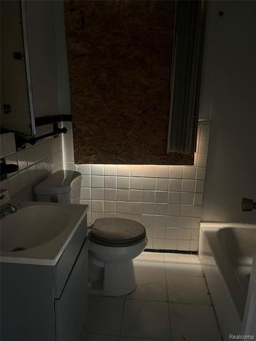 16209 Tacoma Street, Detroit, MI 48205