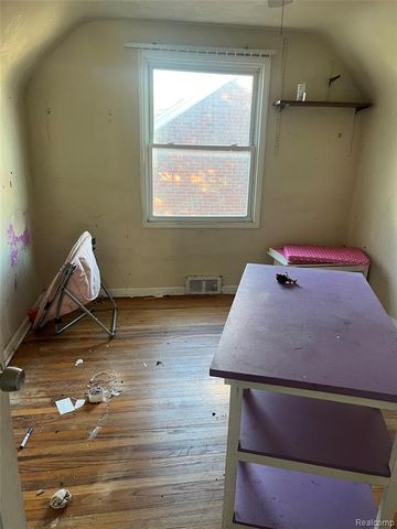 16209 Tacoma Street, Detroit, MI 48205