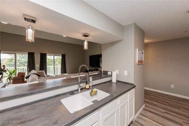 5547 Beavercrest Drive 309, Lorain, OH 44053