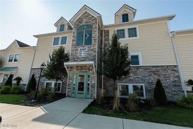5547 Beavercrest Drive 309, Lorain, OH 44053