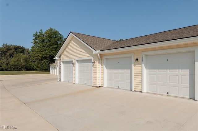 5547 Beavercrest Drive 309, Lorain, OH 44053