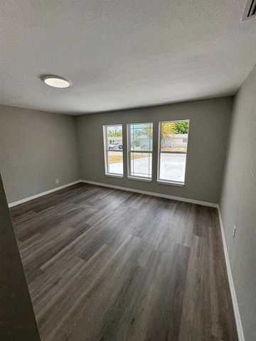 12801 COLLEGE HILL DRIVE, Hudson, FL 34667