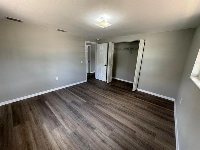 12801 COLLEGE HILL DRIVE, Hudson, FL 34667
