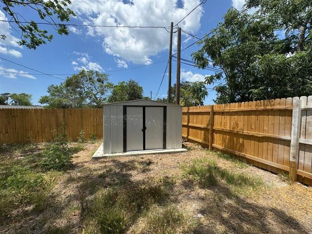 12801 COLLEGE HILL DRIVE, Hudson, FL 34667