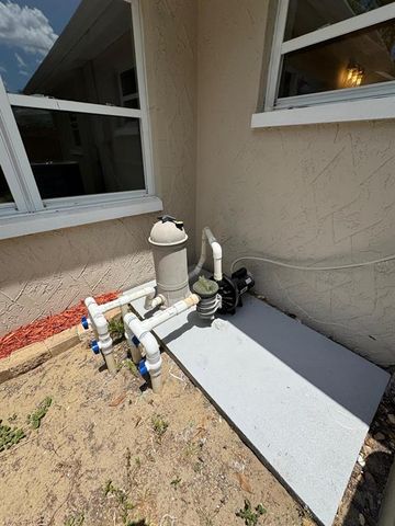 12801 COLLEGE HILL DRIVE, Hudson, FL 34667