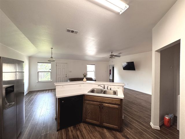 2831 Painted Trail, Dallas, TX 75237