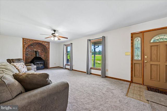 13245 CROOM RD, Upper Marlboro, MD 20772