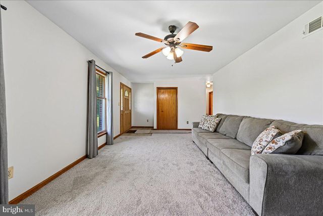 13245 CROOM RD, Upper Marlboro, MD 20772