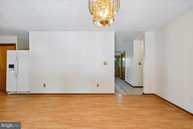 13245 CROOM RD, Upper Marlboro, MD 20772