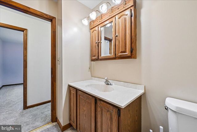 13245 CROOM RD, Upper Marlboro, MD 20772