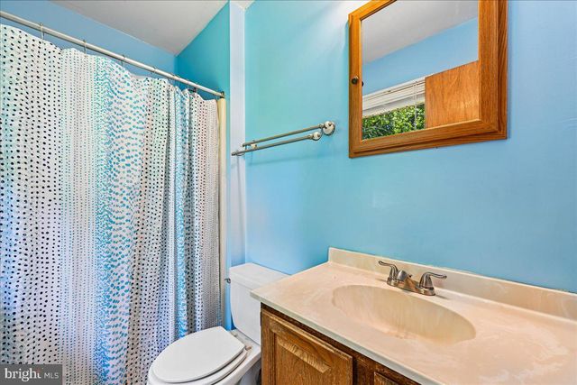 13245 CROOM RD, Upper Marlboro, MD 20772