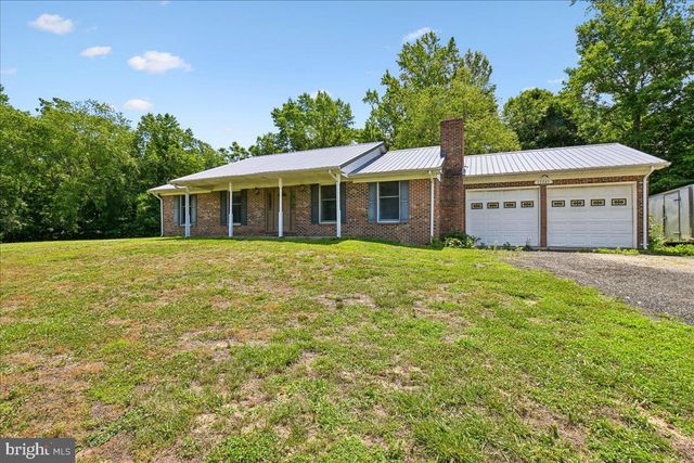 13245 CROOM RD, Upper Marlboro, MD 20772
