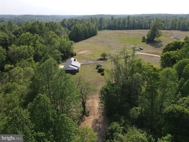 13245 CROOM RD, Upper Marlboro, MD 20772