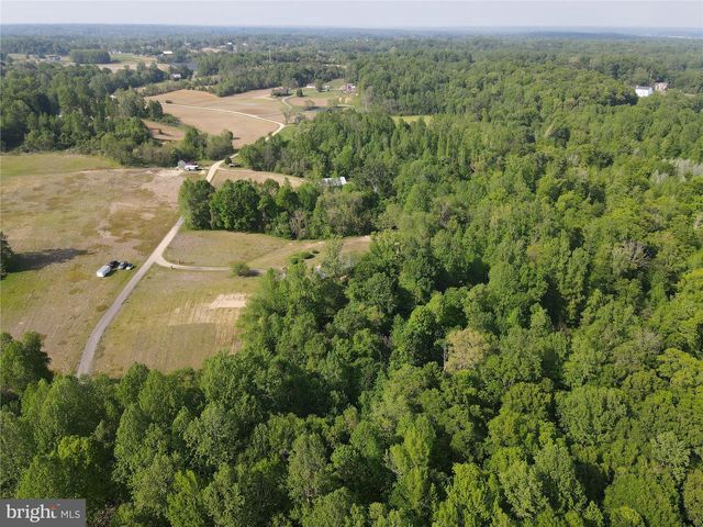 13245 CROOM RD, Upper Marlboro, MD 20772