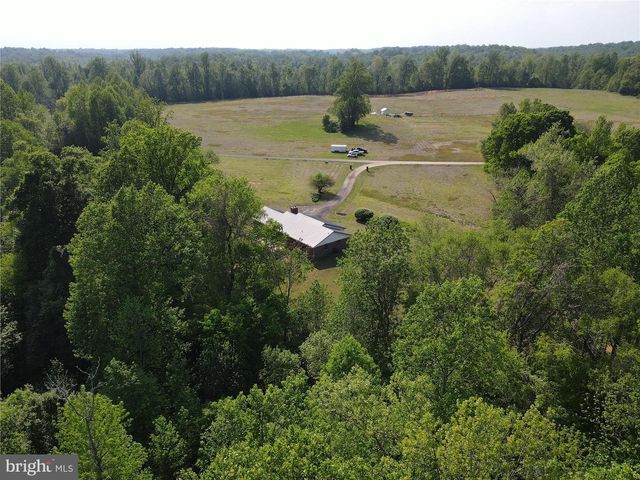 13245 CROOM RD, Upper Marlboro, MD 20772