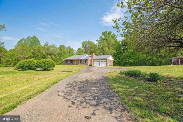 13245 CROOM RD, Upper Marlboro, MD 20772