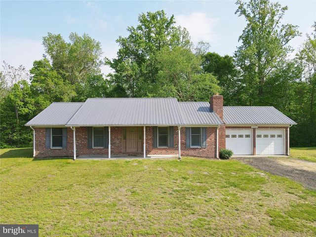13245 CROOM RD, Upper Marlboro, MD 20772