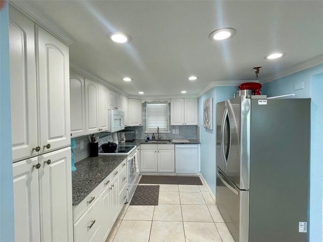 2400 Deer Creek Country Club Boulevard 606, Deerfield Beach, FL 33442