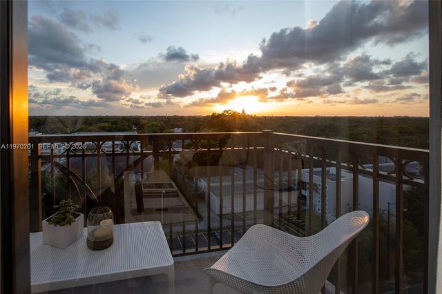 301 Altara Ave 719, Coral Gables, FL 33146