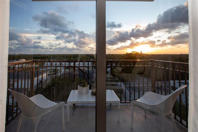 301 Altara Ave 719, Coral Gables, FL 33146