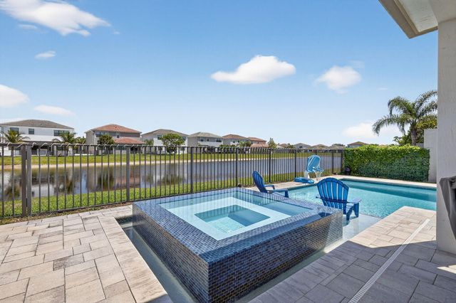 7204 Stella Lane, Lake Worth, FL 33463