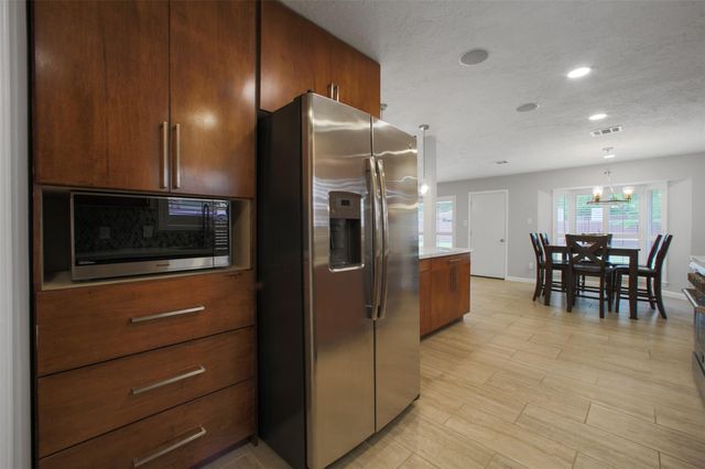 15815 Baytree Drive, Houston, TX 77070