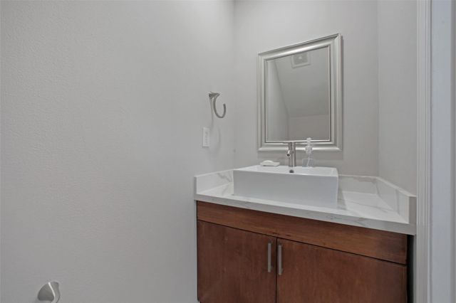 15815 Baytree Drive, Houston, TX 77070