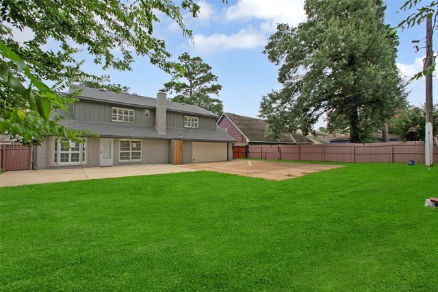 15815 Baytree Drive, Houston, TX 77070