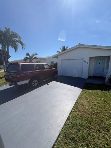 2392 SW 13th Terrace, Boynton Beach, FL 33426