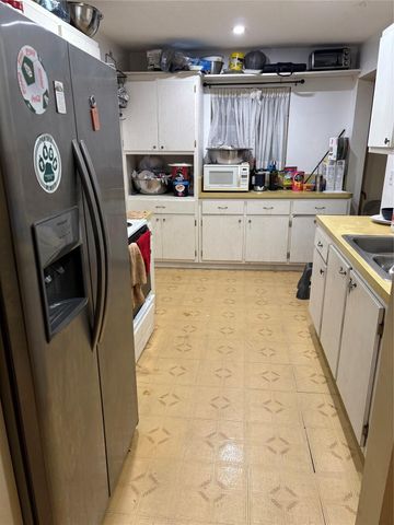 2392 SW 13th Terrace, Boynton Beach, FL 33426