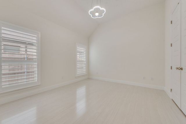 1424 Silent Springs Drive, Fort Worth, TX 76052