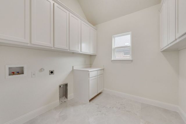 1424 Silent Springs Drive, Fort Worth, TX 76052