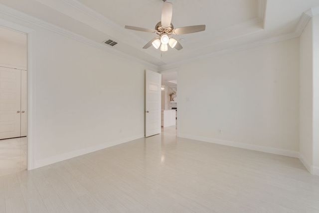 1424 Silent Springs Drive, Fort Worth, TX 76052