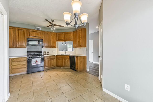 13855 Cherry Hollow Ln Lane, Houston, TX 77082