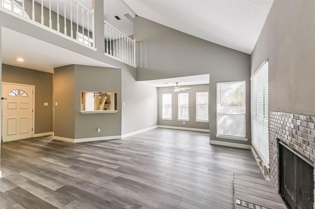 13855 Cherry Hollow Ln Lane, Houston, TX 77082