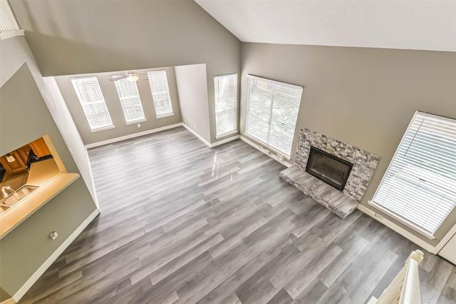 13855 Cherry Hollow Ln Lane, Houston, TX 77082