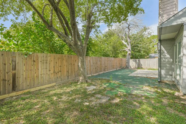 13855 Cherry Hollow Ln Lane, Houston, TX 77082