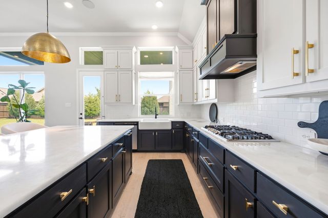 729 Lemmon Lane, Forney, TX 75126