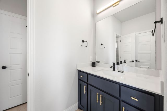 729 Lemmon Lane, Forney, TX 75126