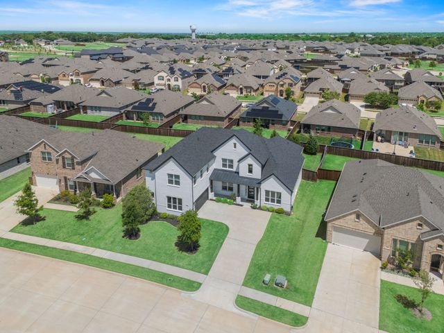 729 Lemmon Lane, Forney, TX 75126