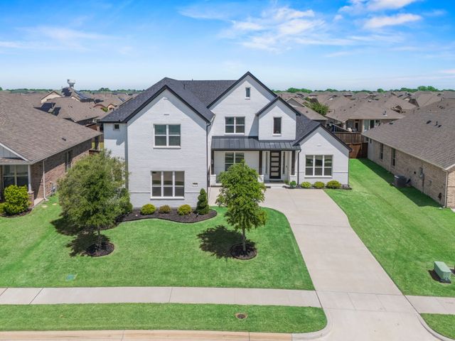 729 Lemmon Lane, Forney, TX 75126