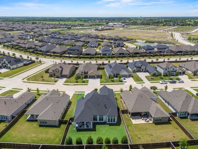 729 Lemmon Lane, Forney, TX 75126