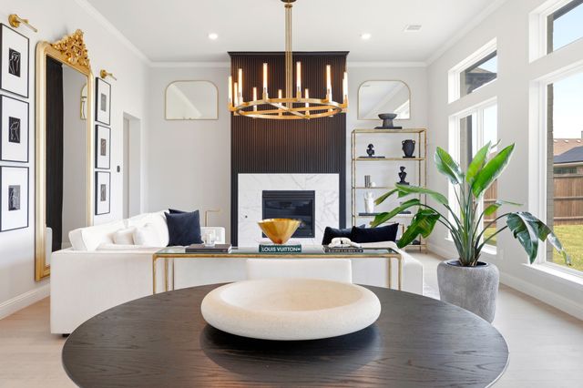 729 Lemmon Lane, Forney, TX 75126