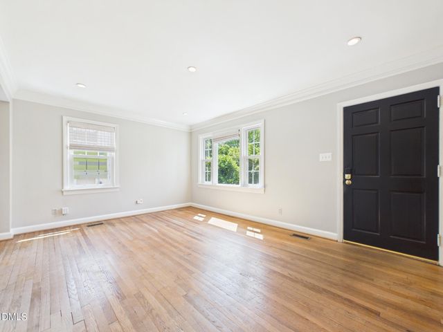 2912 Oberlin Road, Raleigh, NC 27608