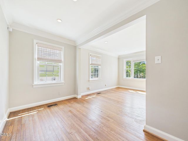 2912 Oberlin Road, Raleigh, NC 27608
